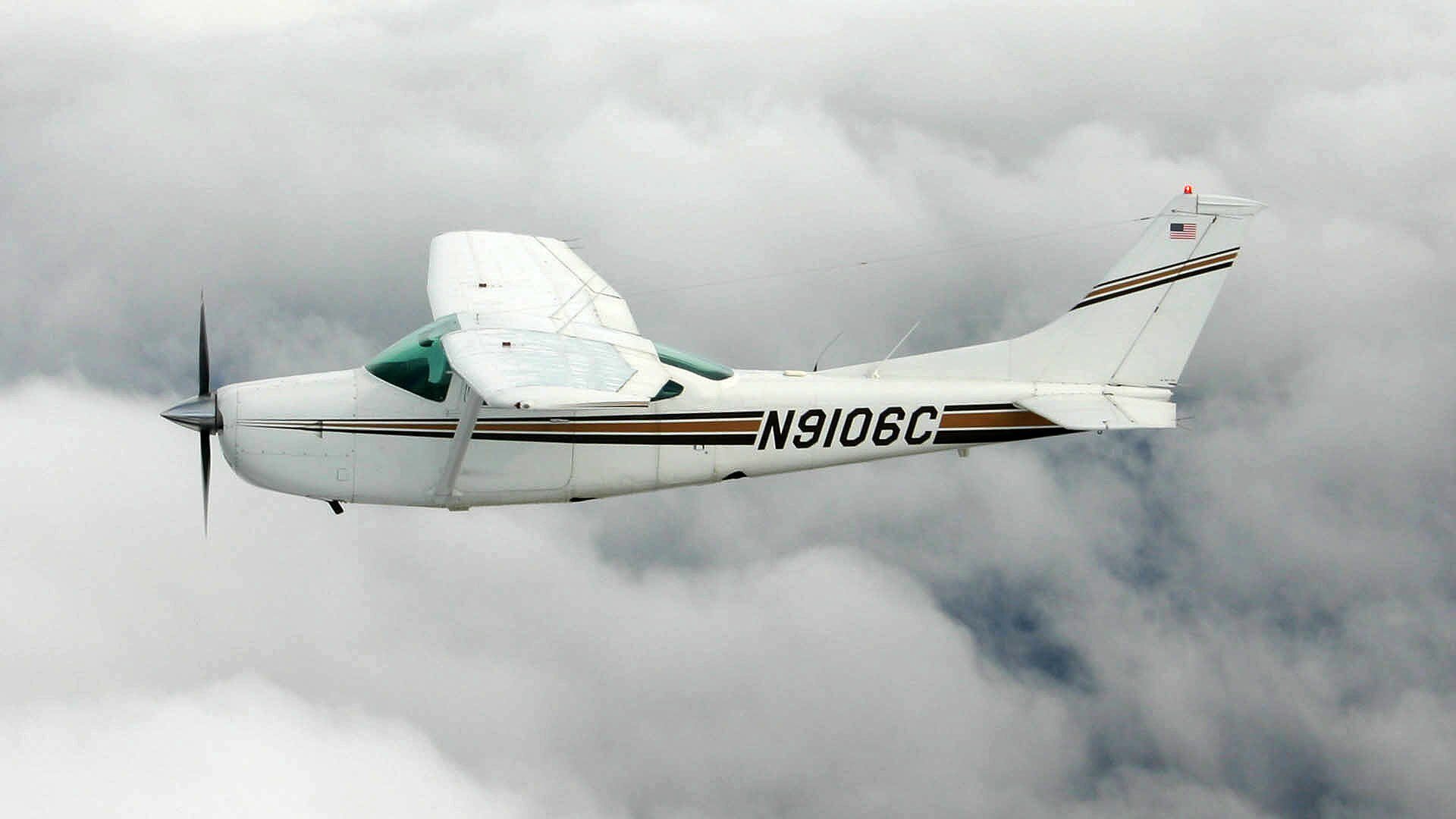 Light aircraft