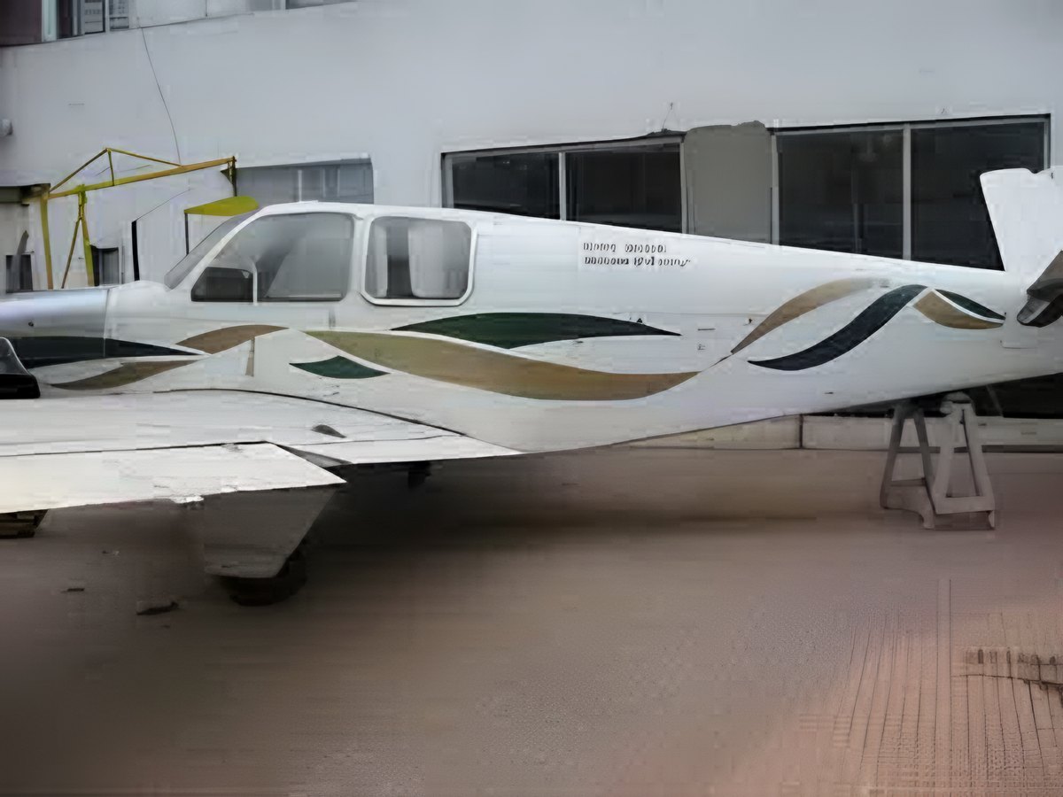 Institute aircraft